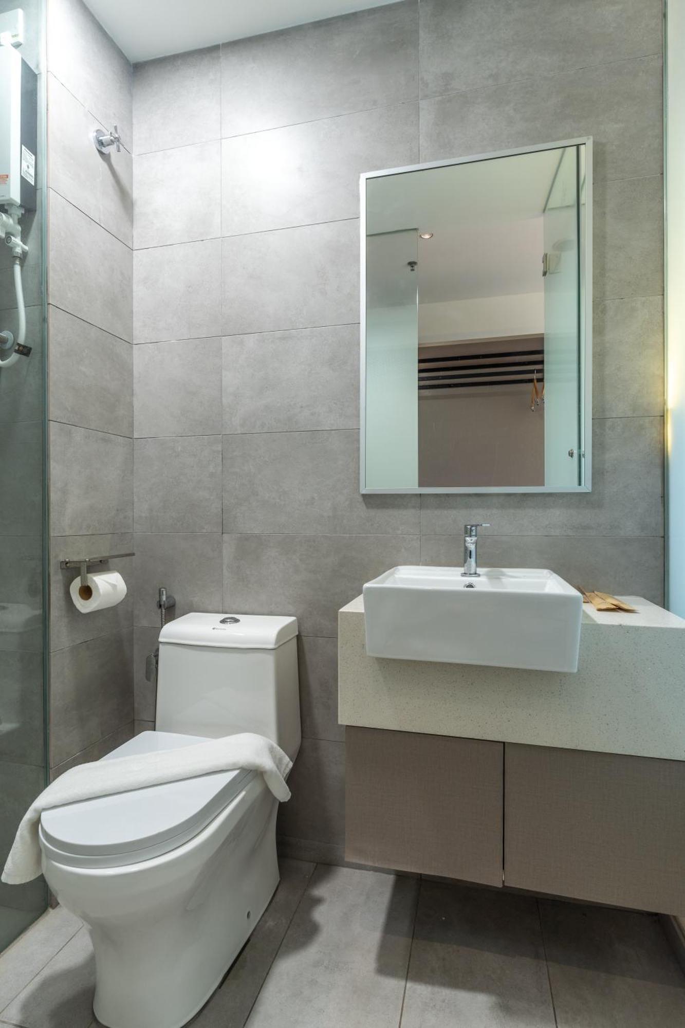 Upper Hotel Suites Kl Sentral Куала Лумпур Екстериор снимка