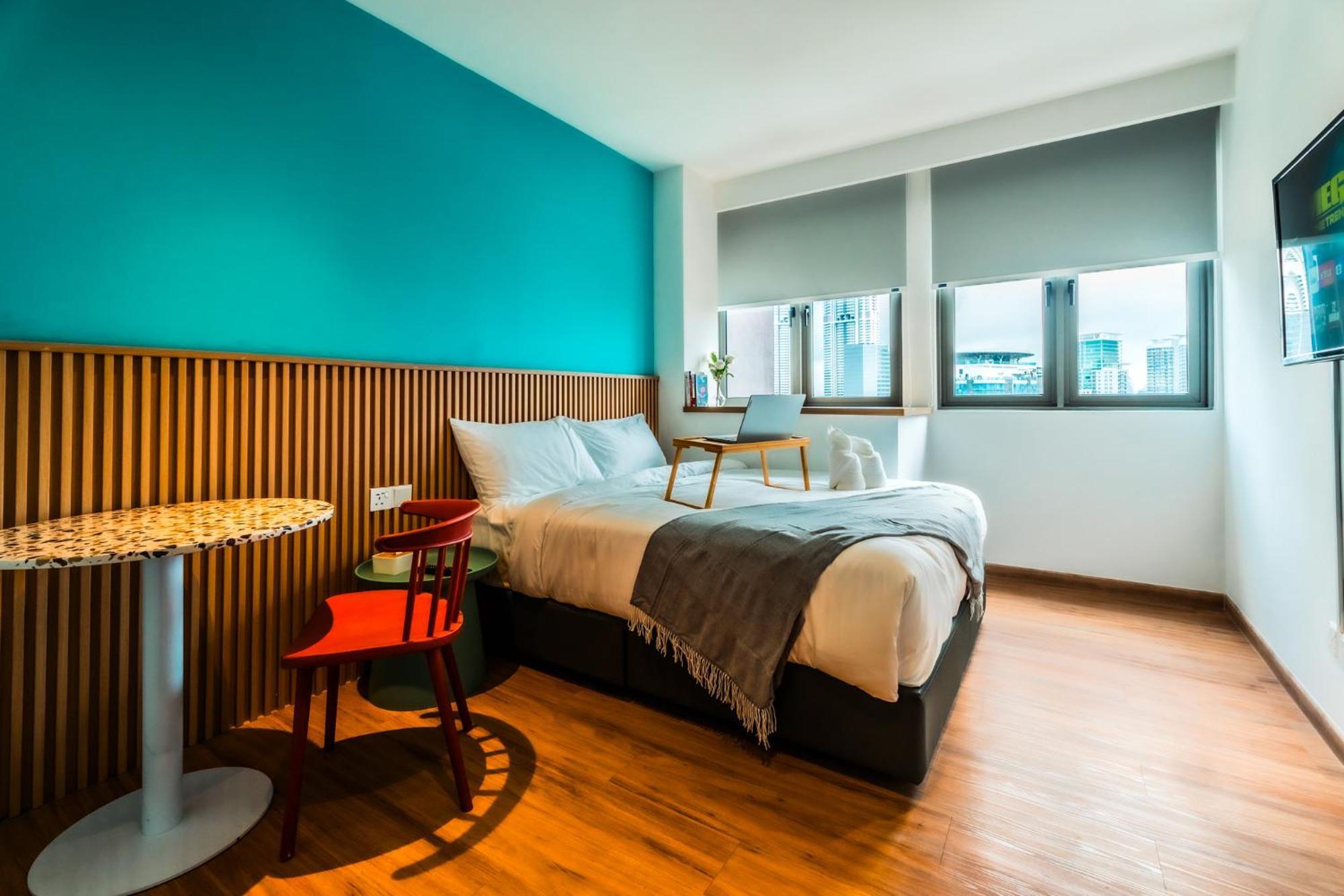 Upper Hotel Suites Kl Sentral Куала Лумпур Екстериор снимка